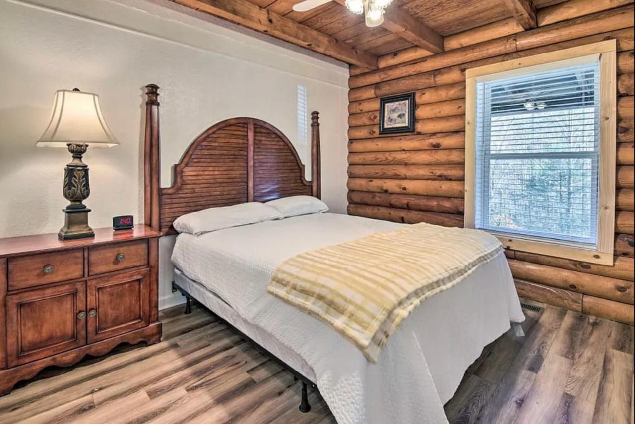 Smokey Mountain Hideaway Βίλα Gatlinburg Εξωτερικό φωτογραφία
